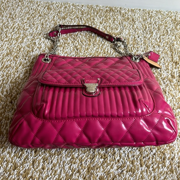 Coach - Picture 12 of 15